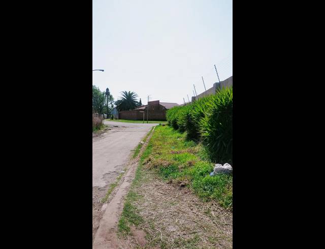 LAND FOR SALE IN ACTONVILLE